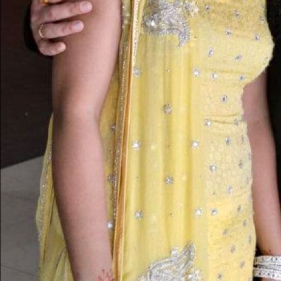 Pure Chinnon Chiffon yellow Punjabi Outfit with Heavy Embroidered Dupatta - Picture 3 of 10